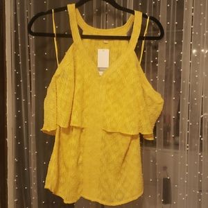 Cold shoulder summer top